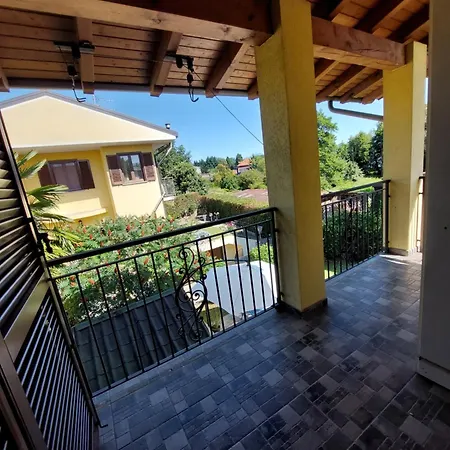 - Maggiore Entire - Parking Апартаменты