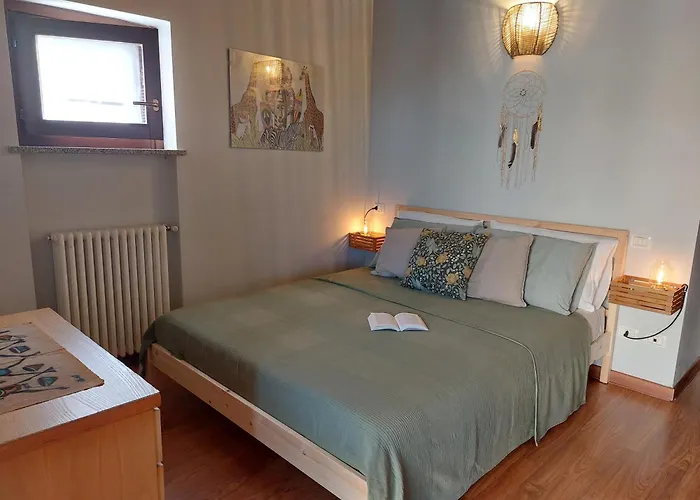 - Maggiore Entire - Parking Appartement Arona